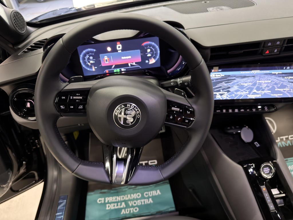 ALFA ROMEO JUNIOR 1200 HYBRID 145 CV TI KM0